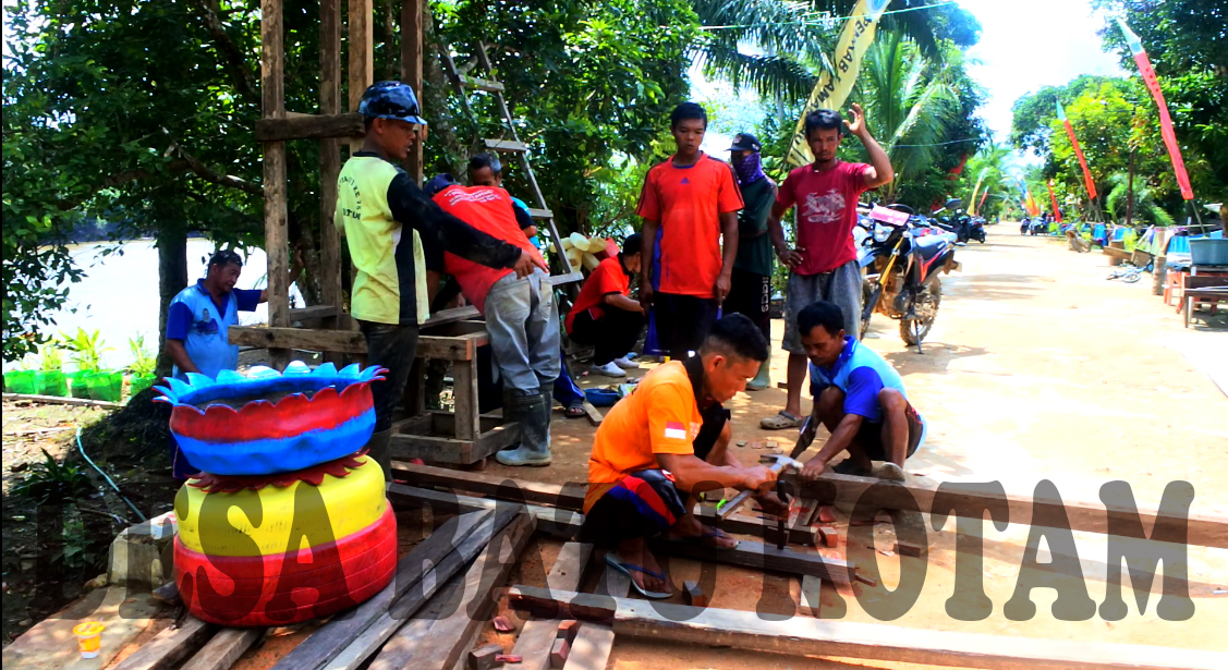 Merawat Semangat Gotong Royong Dalam Menyambut HUT RI Ke-75 Tahun