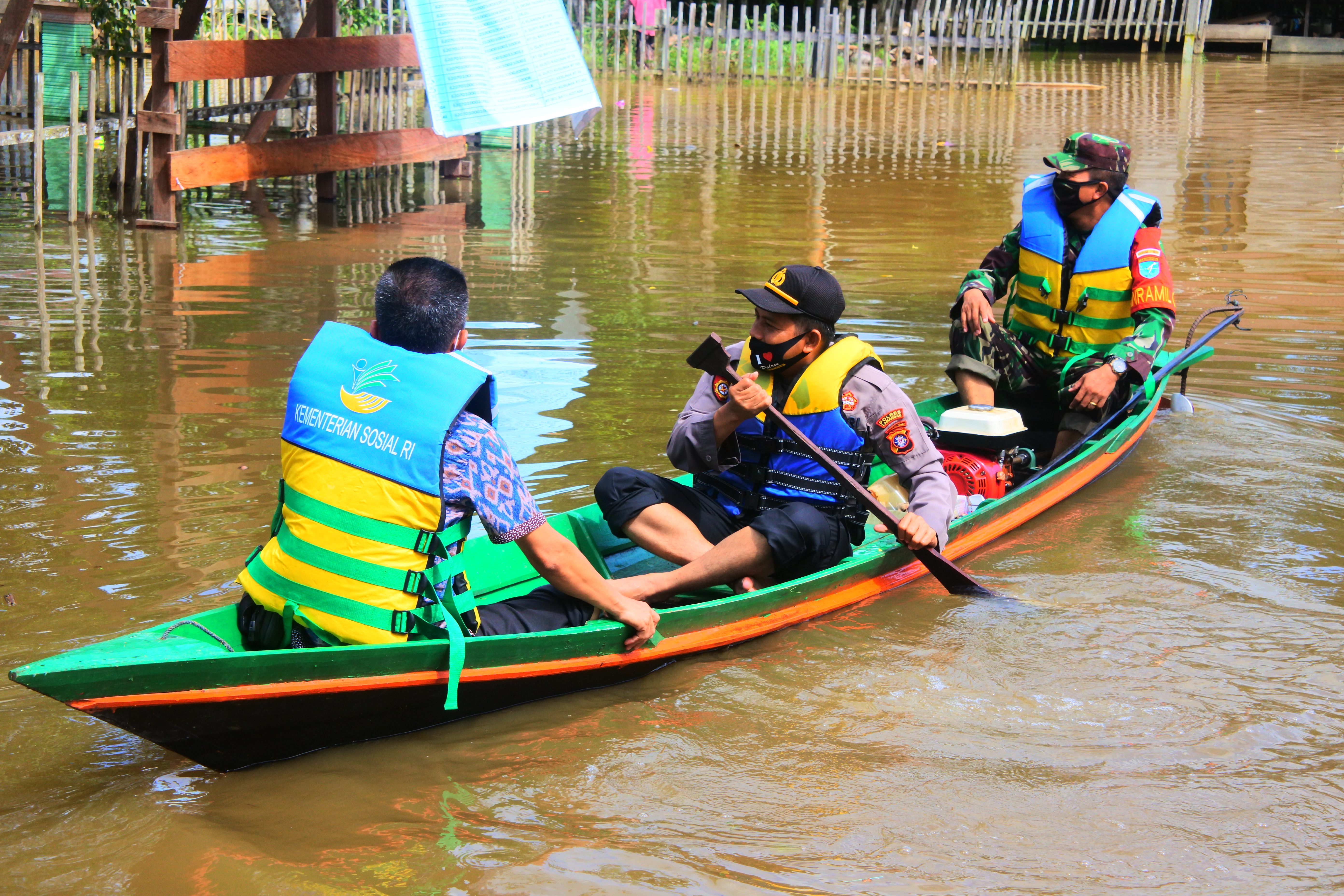 Bansos Polres Lamandau